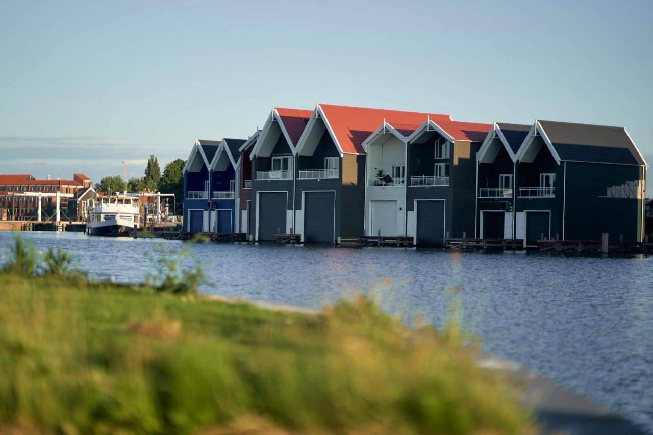 Nomad Water Lodge ฮาร์เดอร์วิก ภายนอก รูปภาพ