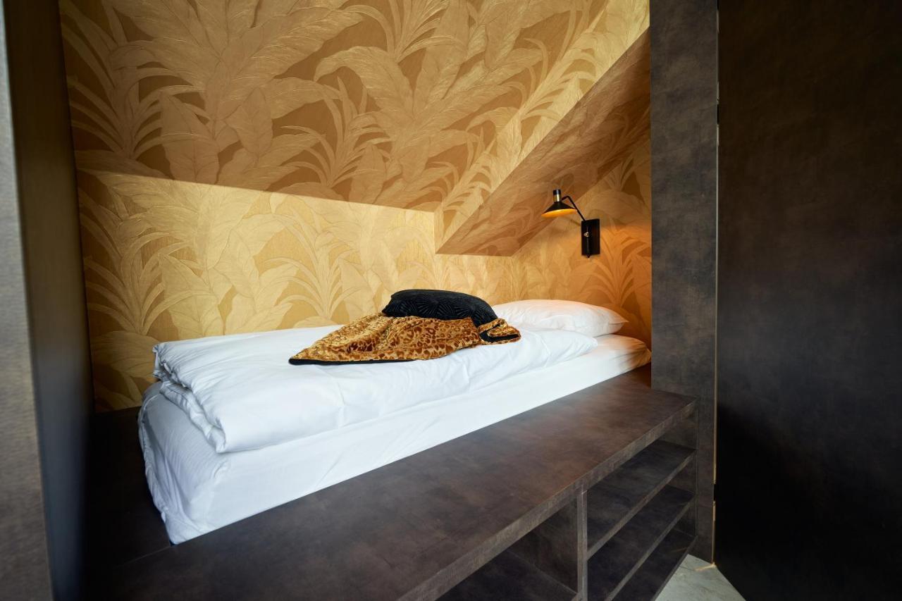 Nomad Water Lodge ฮาร์เดอร์วิก ภายนอก รูปภาพ